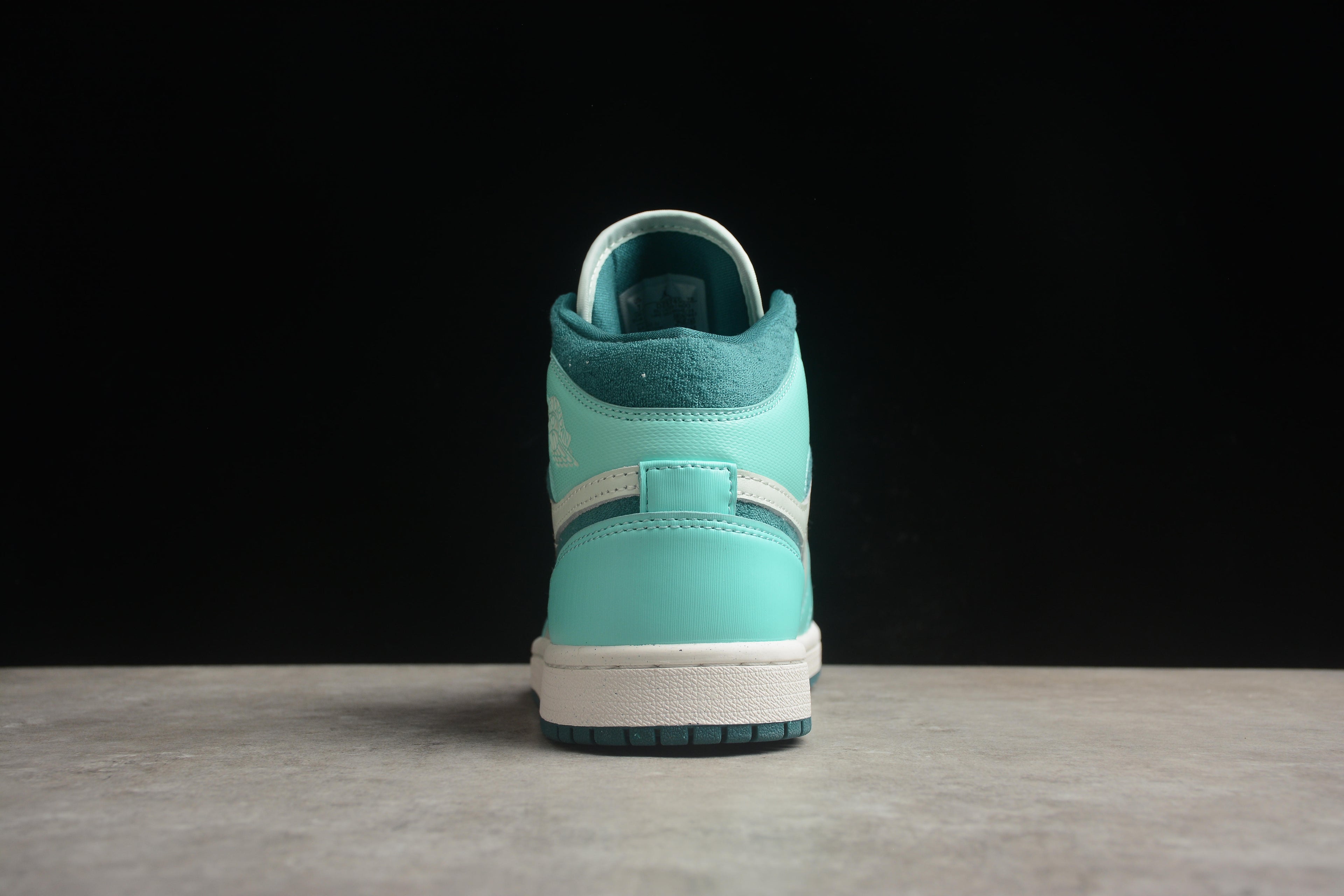 Air Jordan 1 Mid – Turquesa