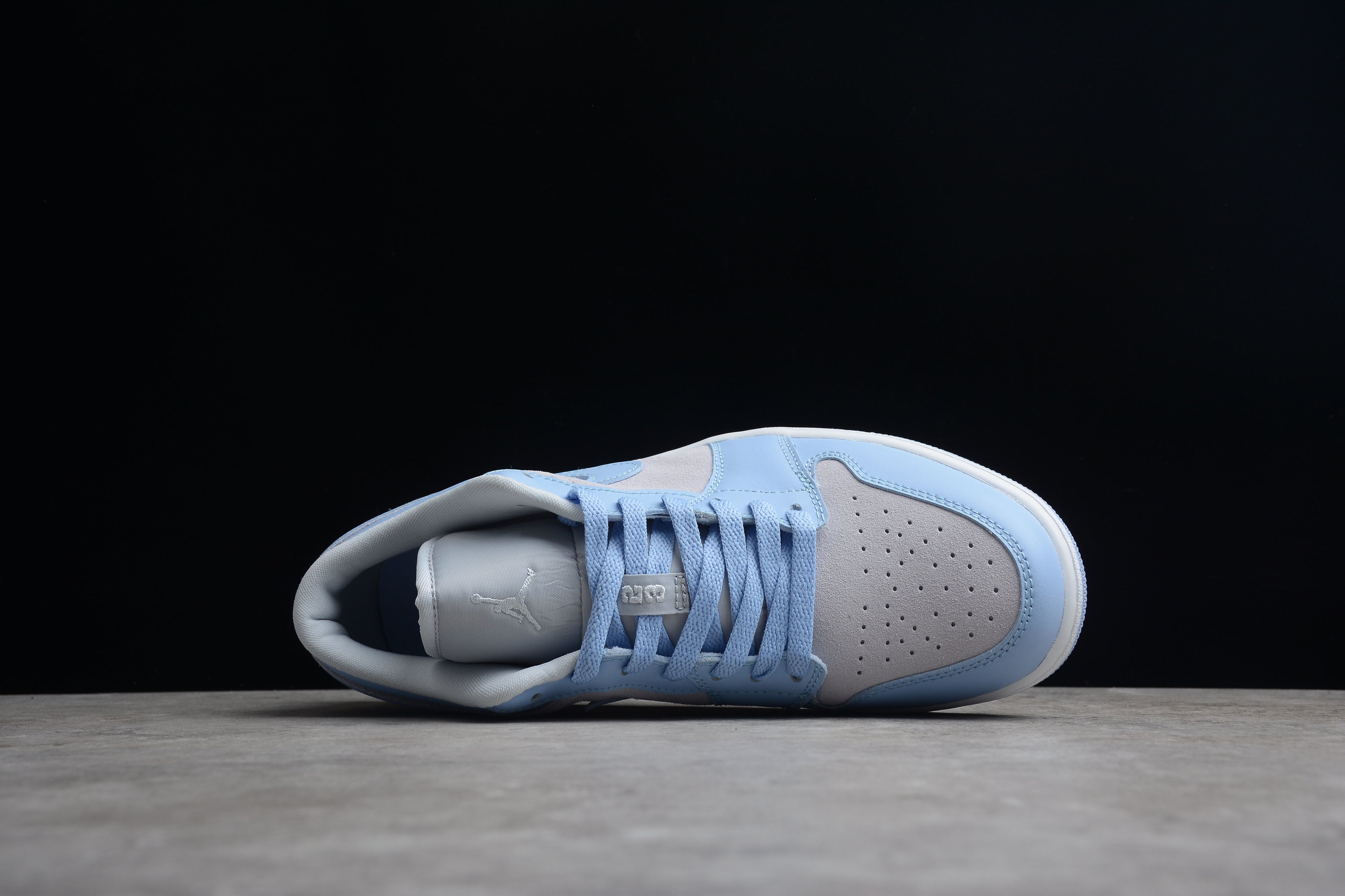 Jordan 1 Low – Azul / Gris