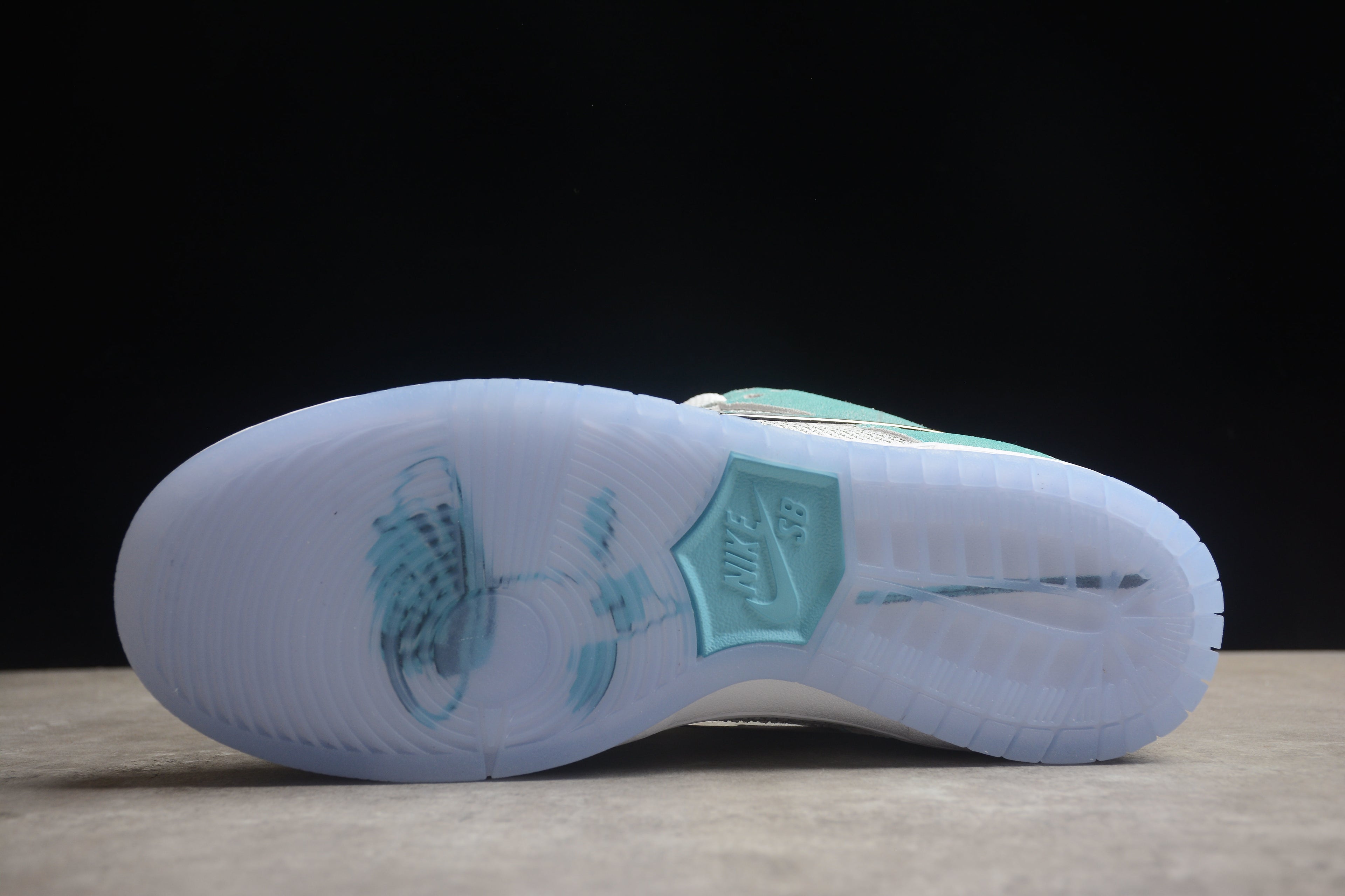 Dunk SB – Azul Claro / Blanco
