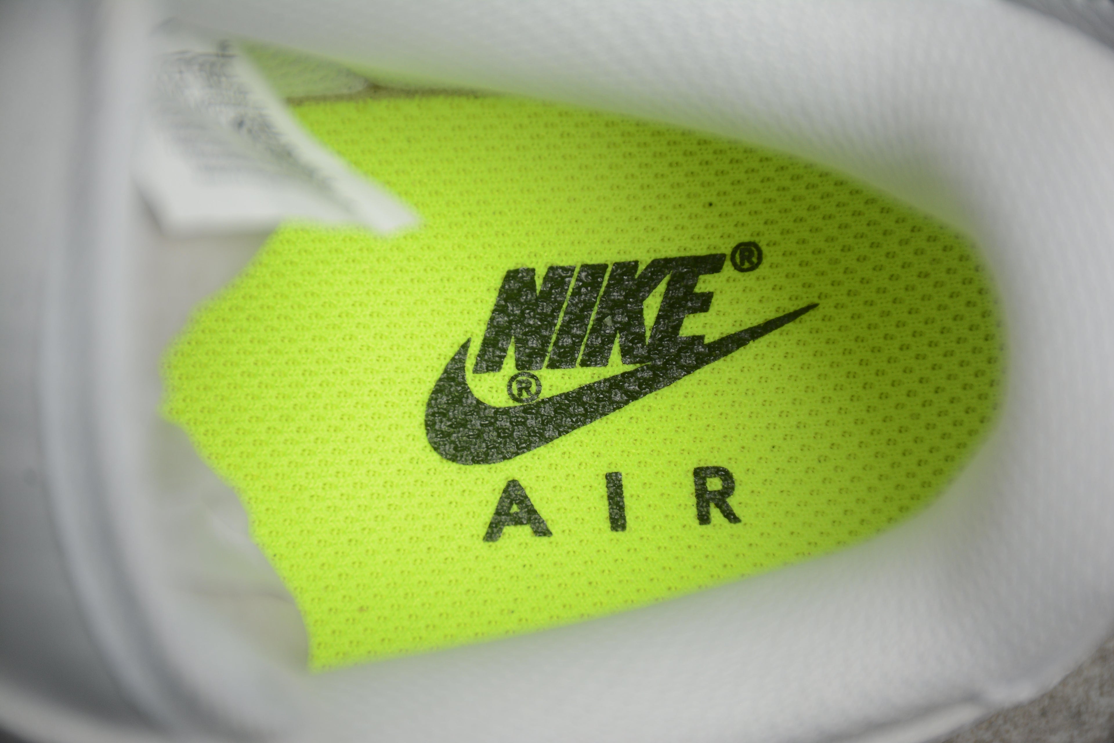 Air Force 1 Low – Gris / Marrón