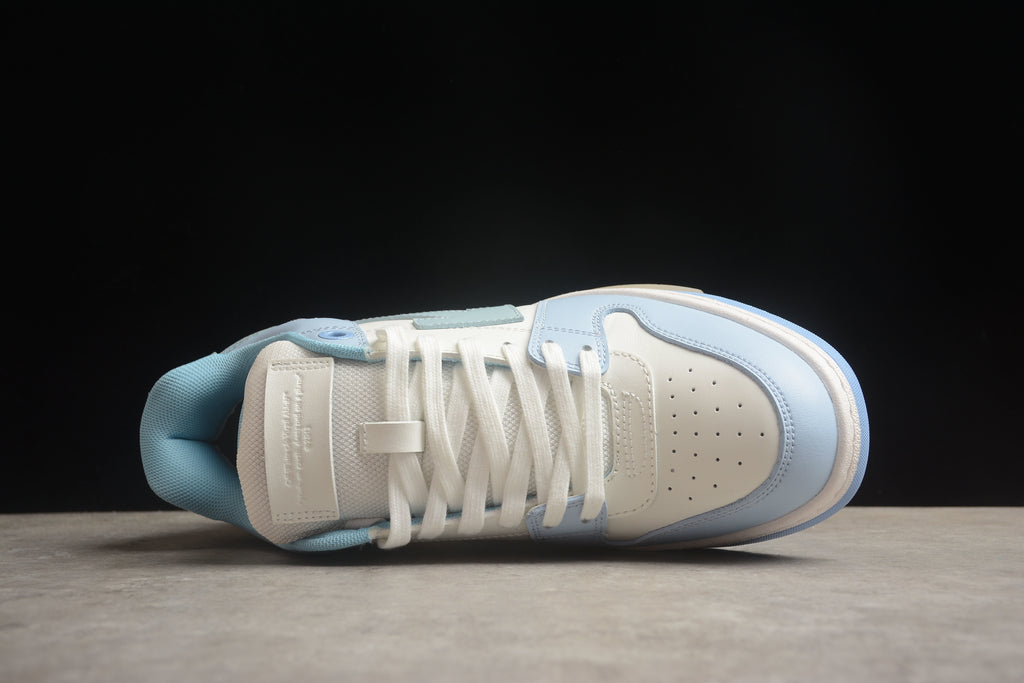 Off-White – Azul / Blanco