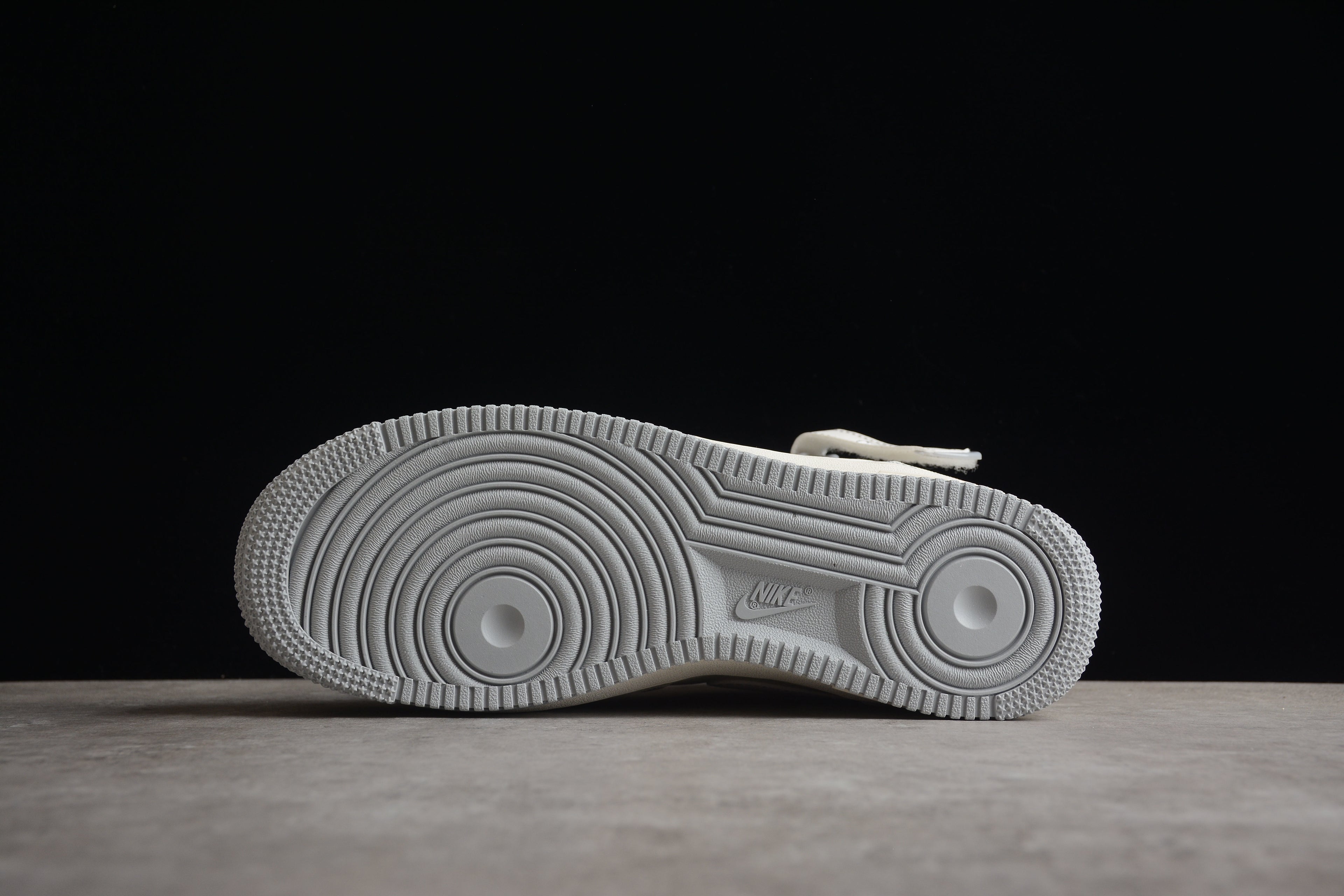 Air Force 1 High – Gris