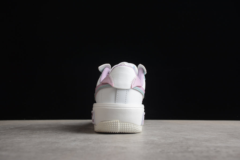 Air Force 1  – Blanco / Rosa / Azul