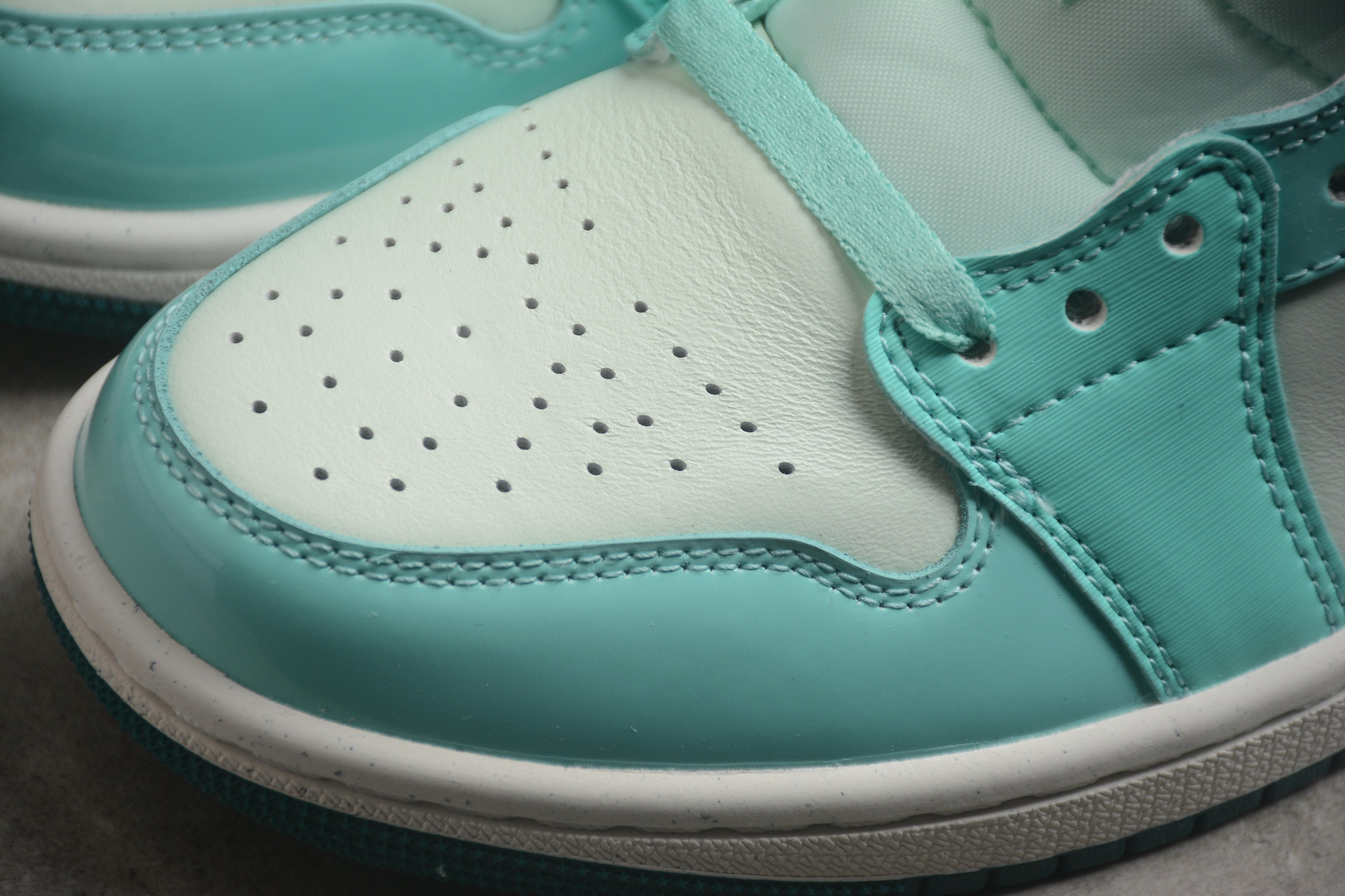 Air Jordan 1 Mid – Turquesa