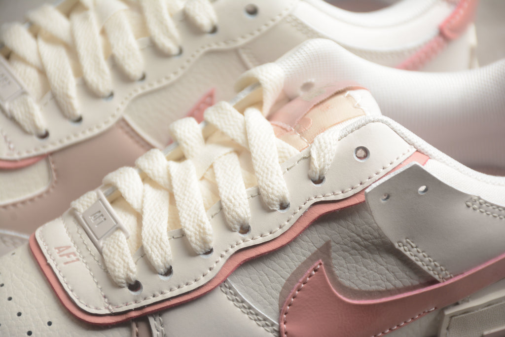 Air Force 1 Shadow – Blanco / Beige