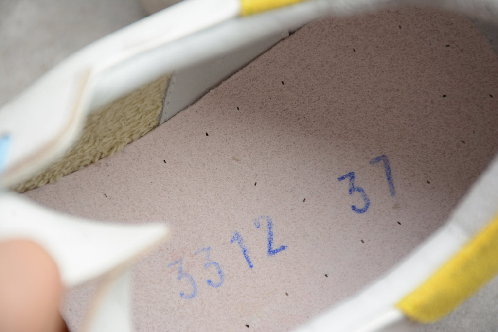 Golden Goose Super Star – Blanco / Amarillo