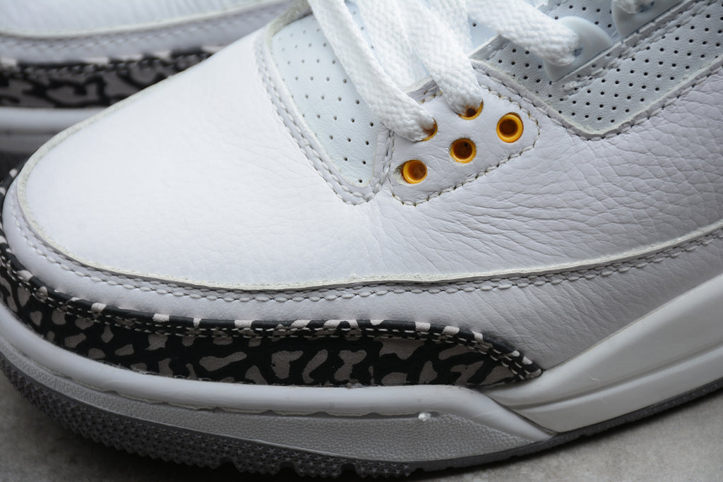 Air Jordan 3 – Blanco / Amarillo