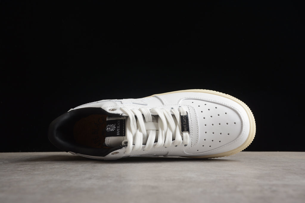 BAPE STA – Blanco / Suela Begie