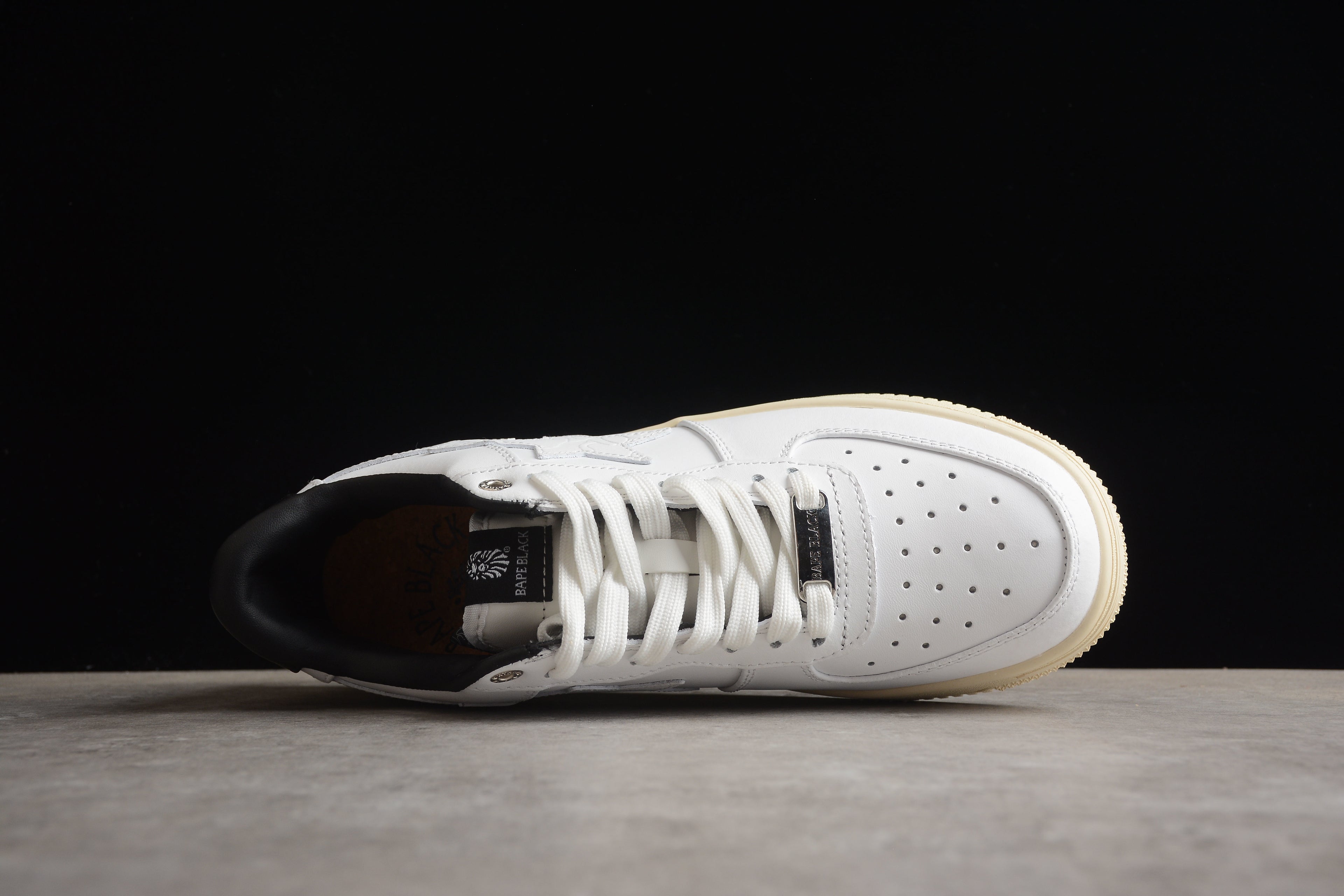 BAPE STA – Blanco / Suela Begie