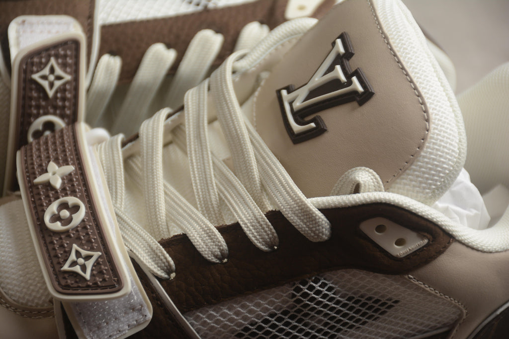 Louis Vuitton Trainer Low – Marrón / Blanco
