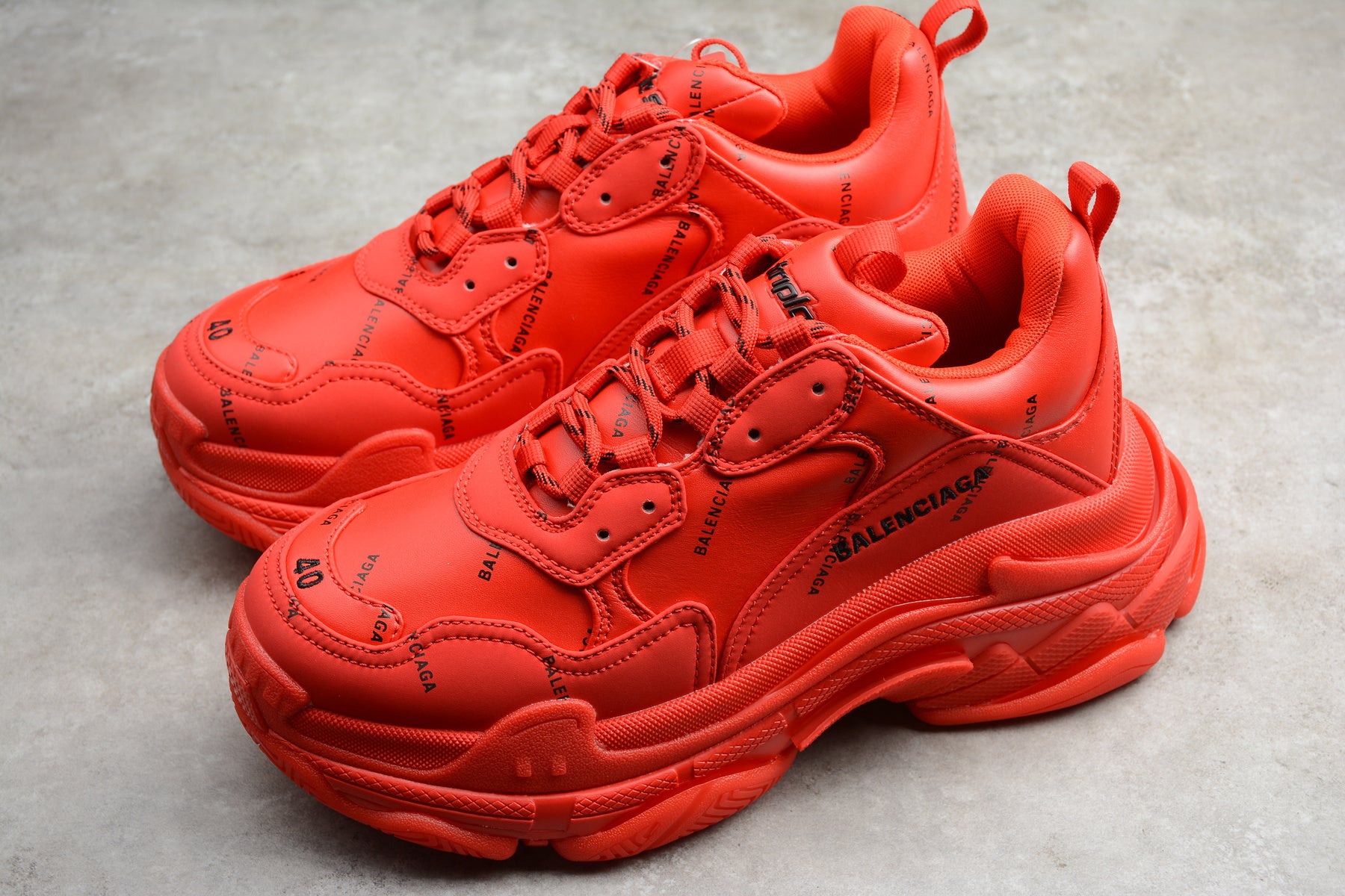 Balenciaga Triple S – Rojo