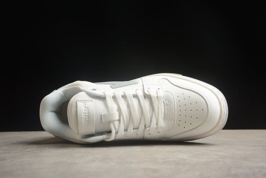 Off-White – Blanco / Gris