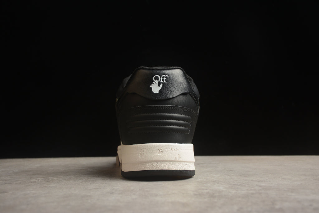 Off-White – Negro / Blanco