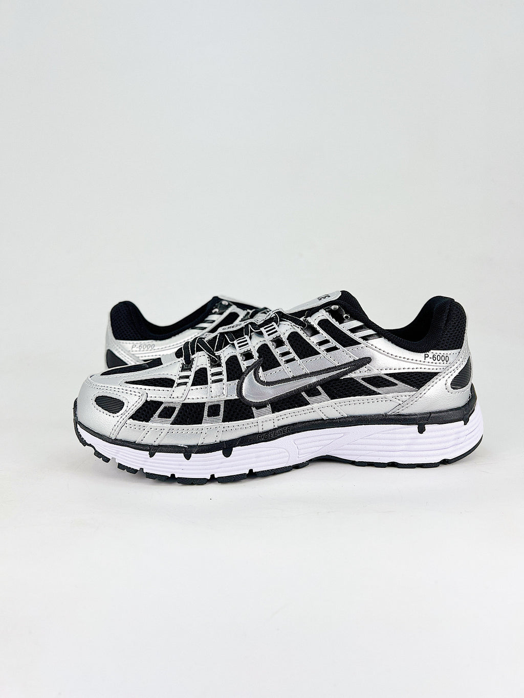 P-6000 – Gris / Negro / Blanco
