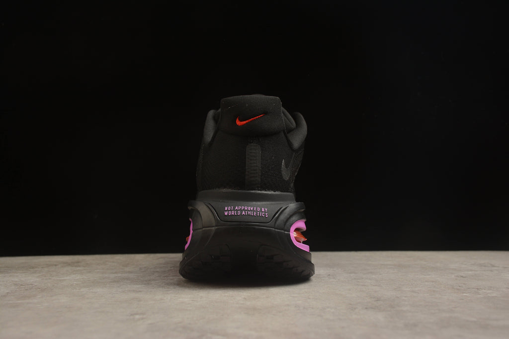 Vomero Premium – Negro / Lila