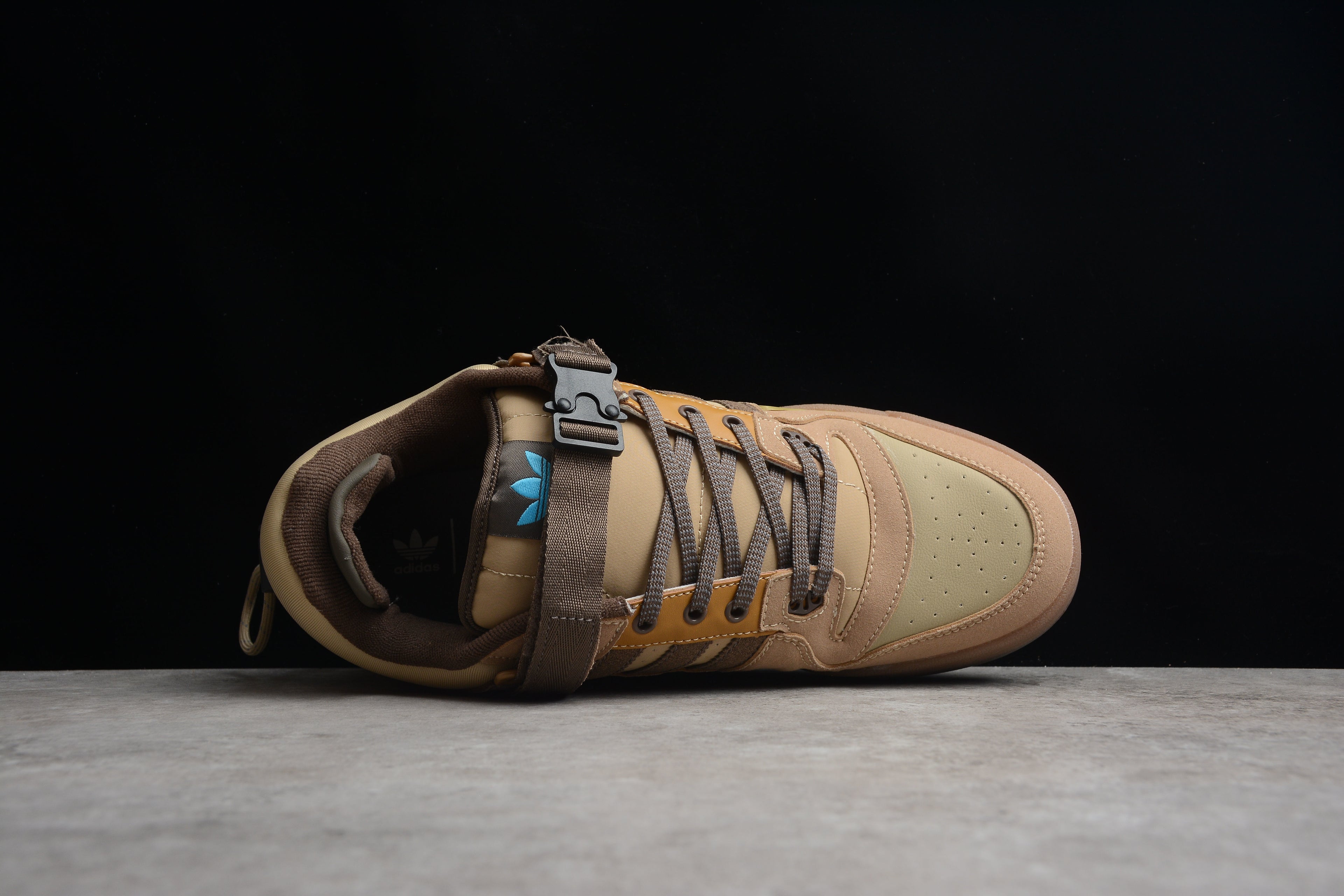 Adidas Forum Bad Bunny – Marrón