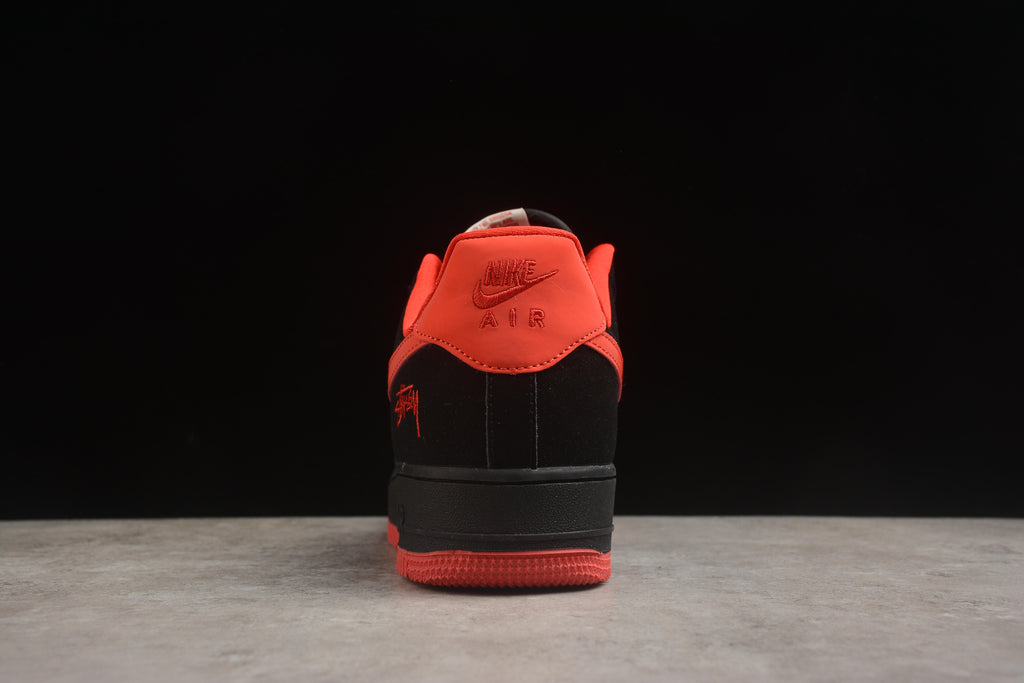 Air Force 1 Low – Negro / Rojo