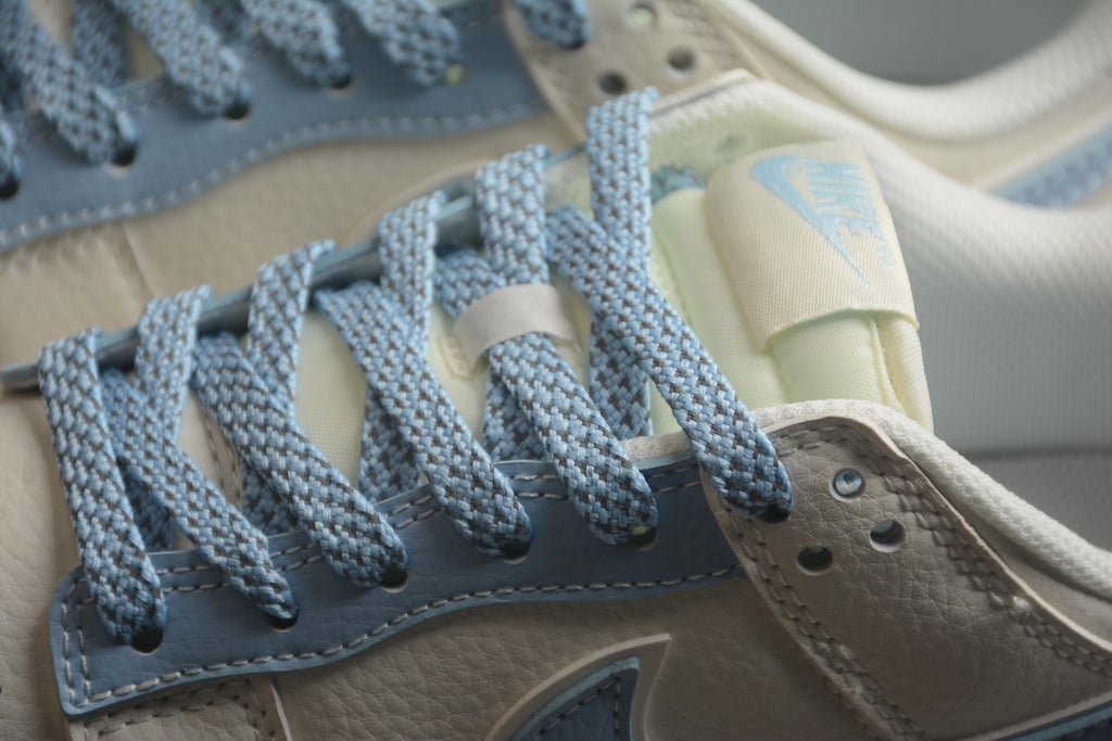 Dunk SB Supreme – Beigie / Azul