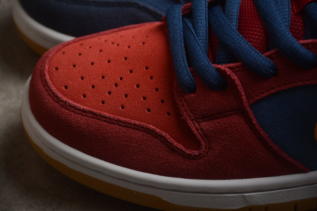 Dunk SB – Azul / Rojo / Amarillo