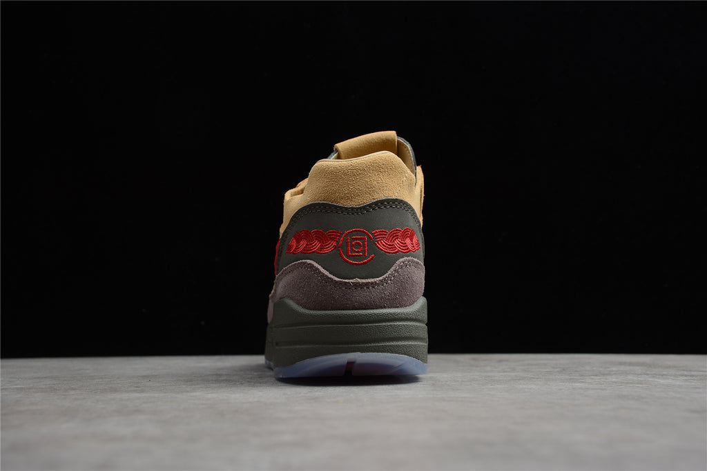 Air Max 1 – Marrón / Dorado