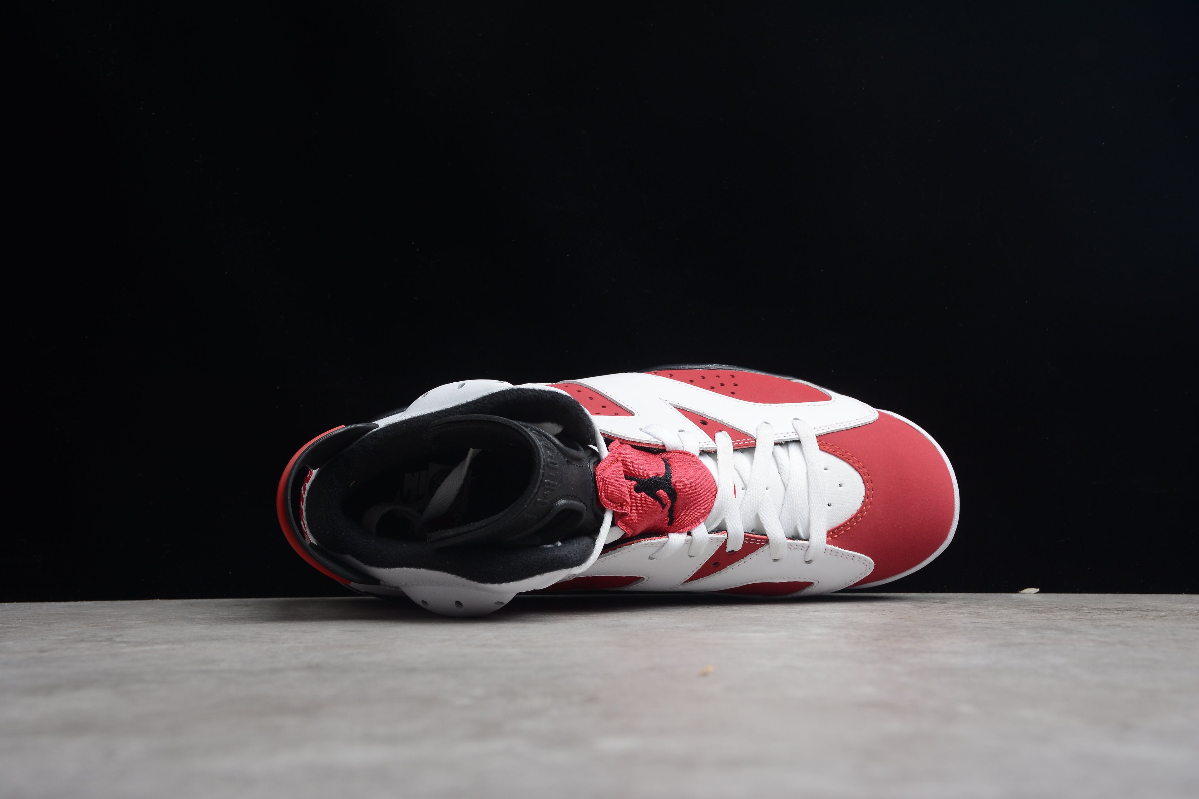 Air Jordan 6 – Blanco / Rojo