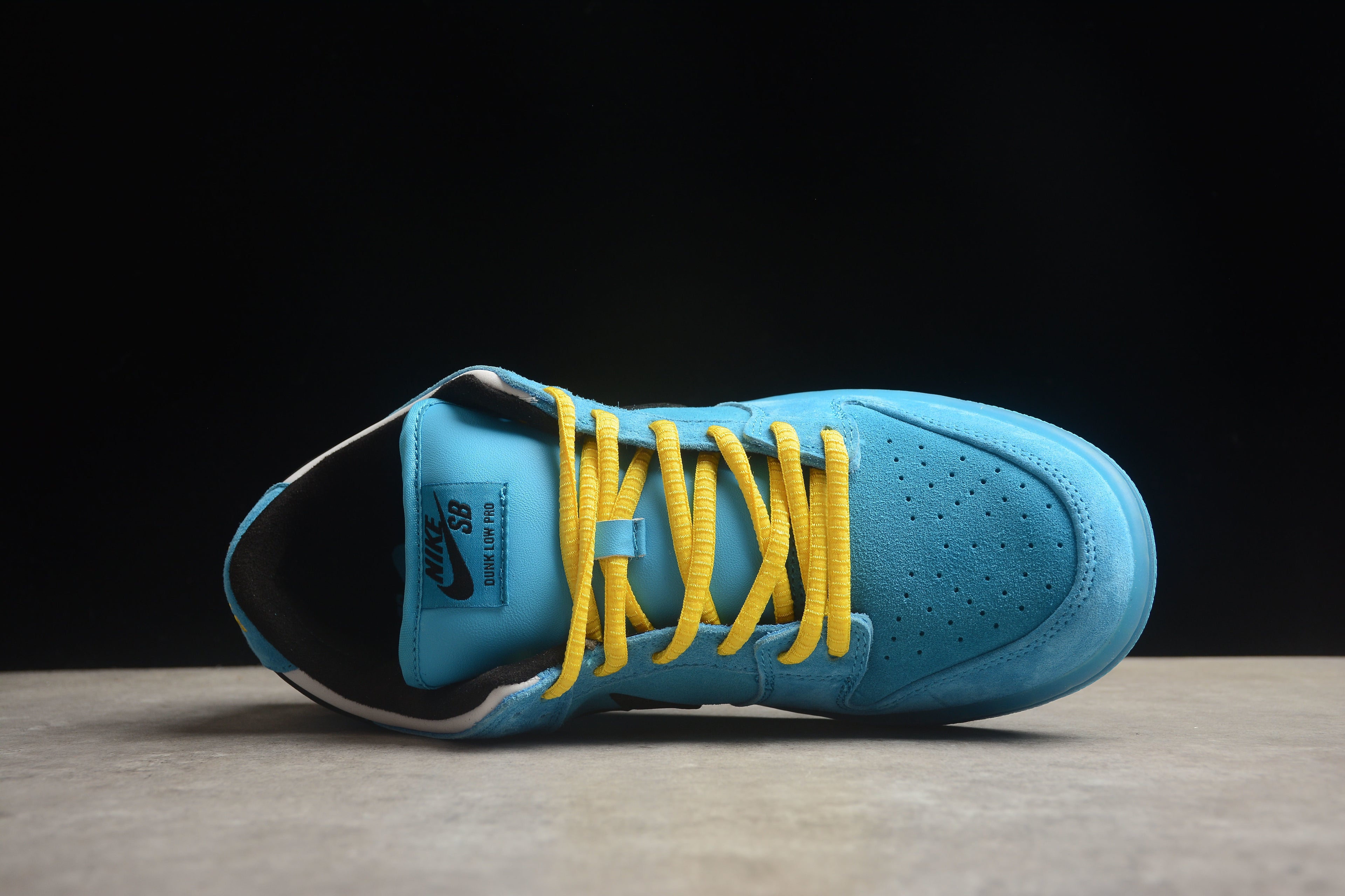 Dunk SB – Azul / Negro