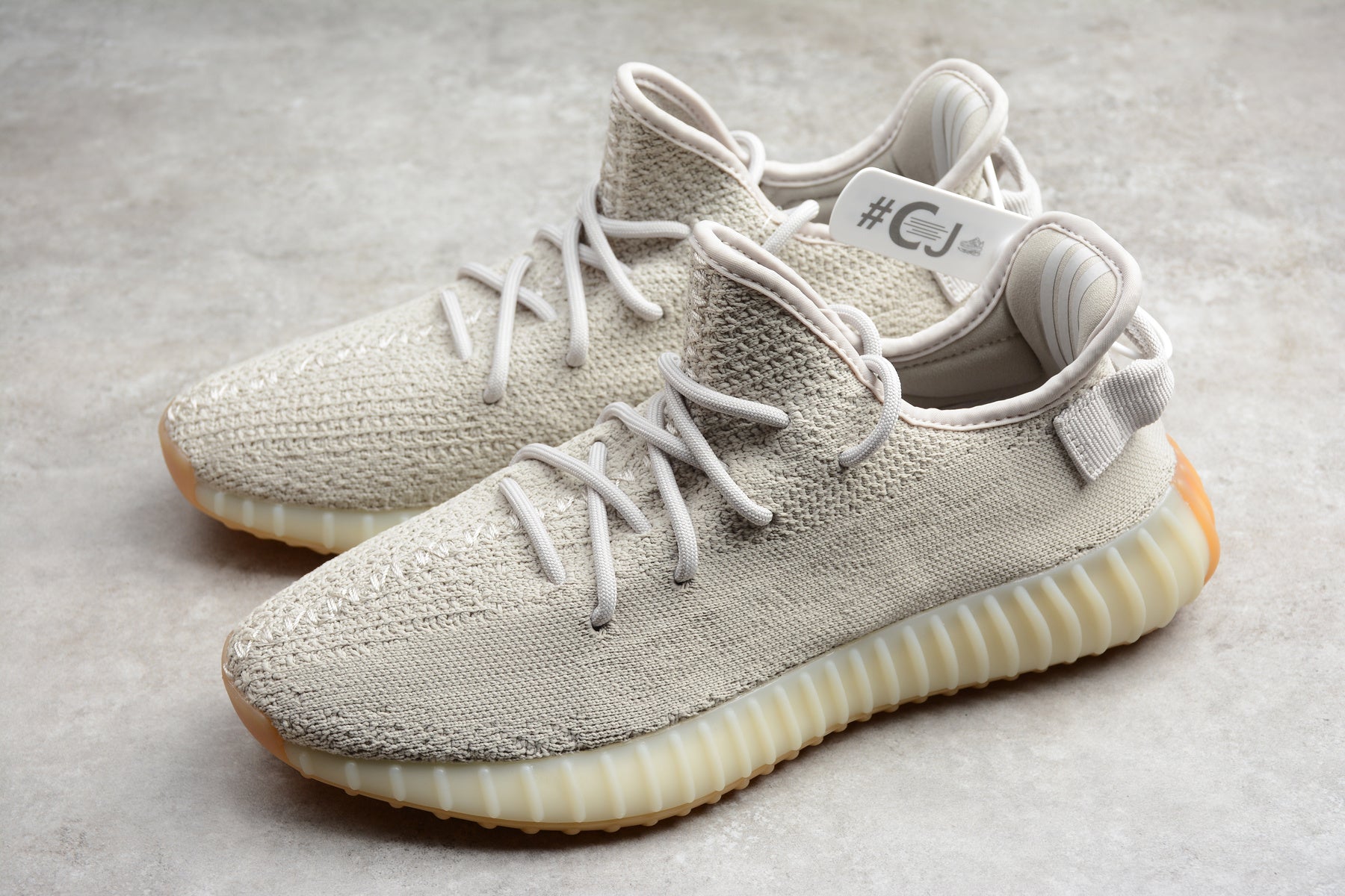 Adidas Yeezy 350 – Gris