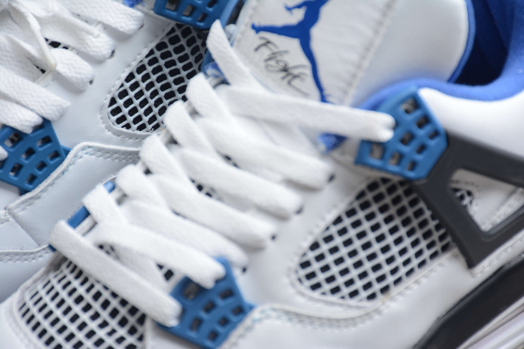 Air Jordan 4 – Blanco / Azul