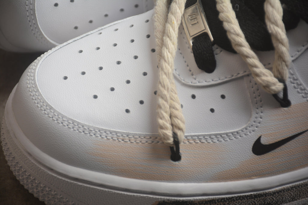 Air Force 1 Low – Blanco / Beige / Negro