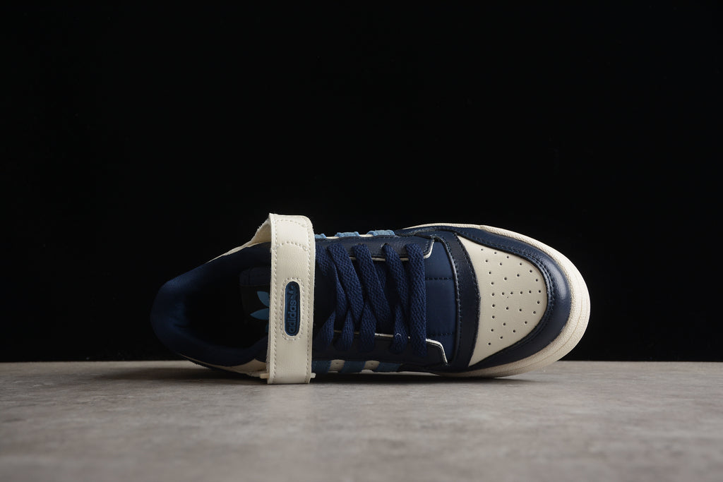 Adidas Forum – Tonos de Azul / Blanco