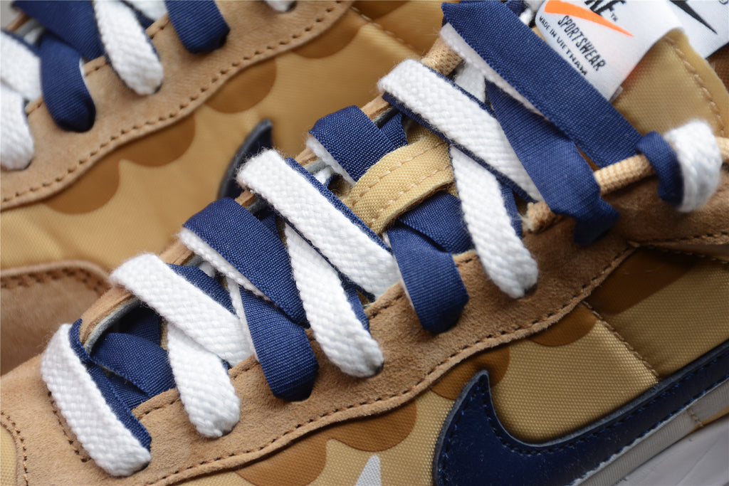 Sacai x VaporWaffle – Marrón / Azul