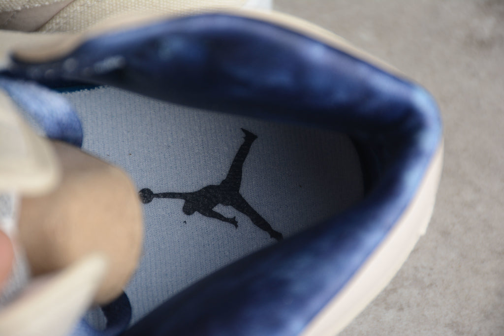 Air Jordan 1 Mid – Beige