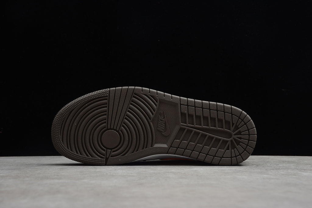 Air Jordan 1 Mid – Negro / Rosa