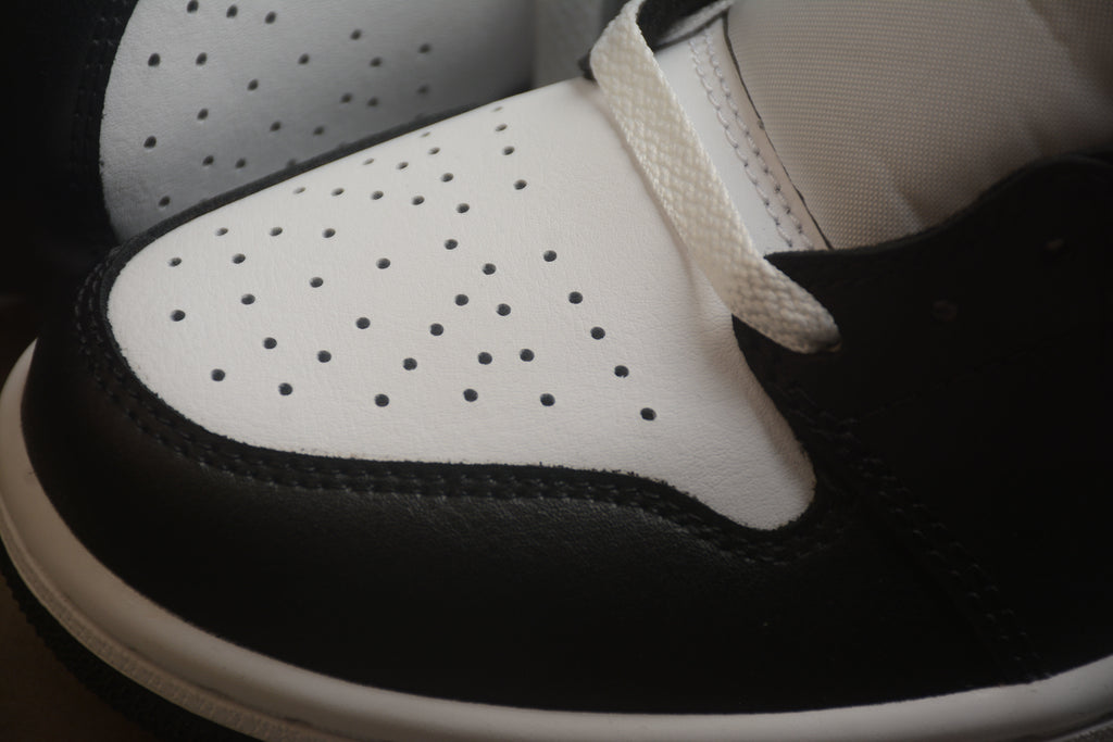 Air Jordan 1 Mid – Negro / Turquesa / Blanco