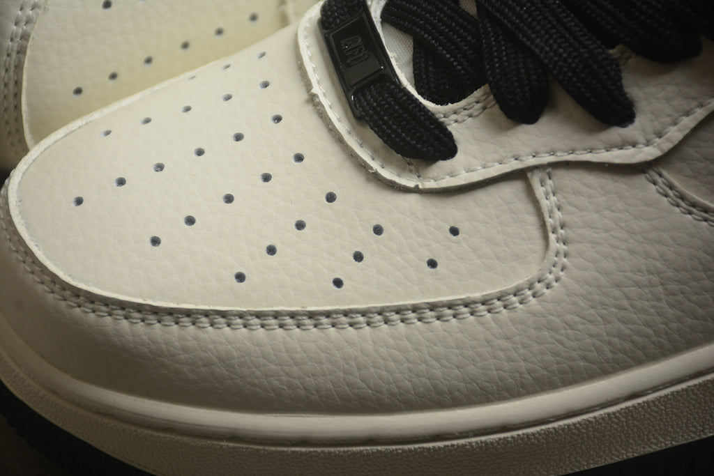 Air Force 1 High – Blanco / Negro