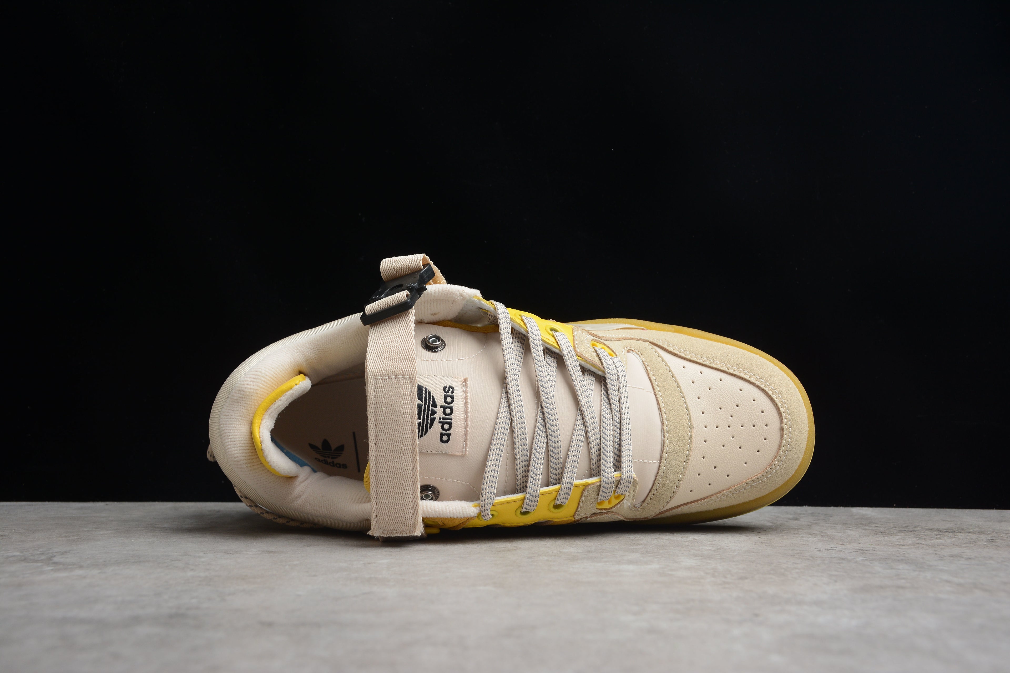 Adidas Forum Bad Bunny – Amarillo