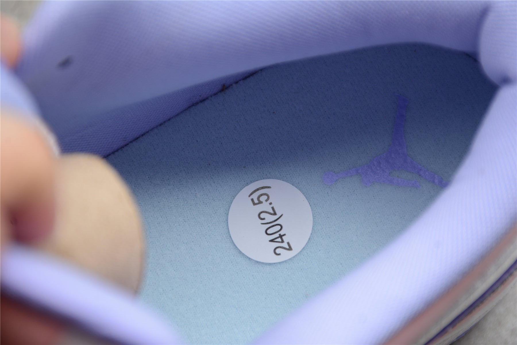 Jordan 1 Low – Rosa / Lila / Blanco