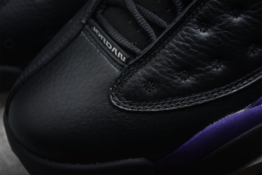 Air Jordan 13 – Negro / Lila