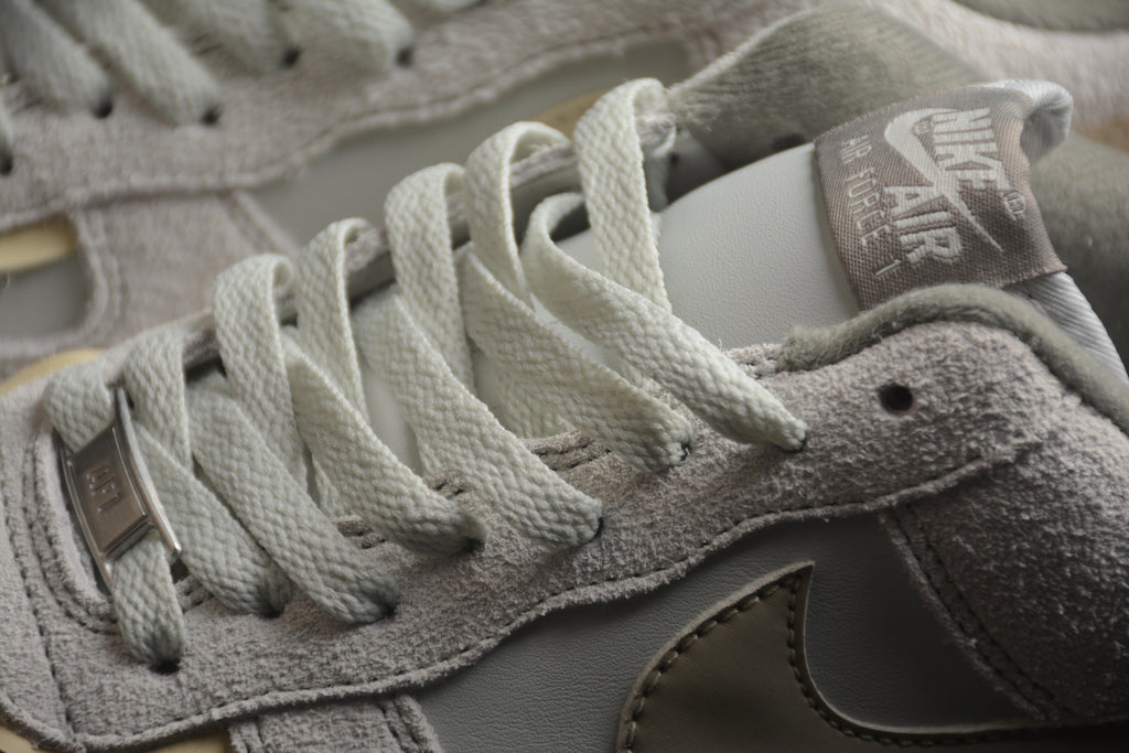 Air Force 1 Low – Gris / Beige