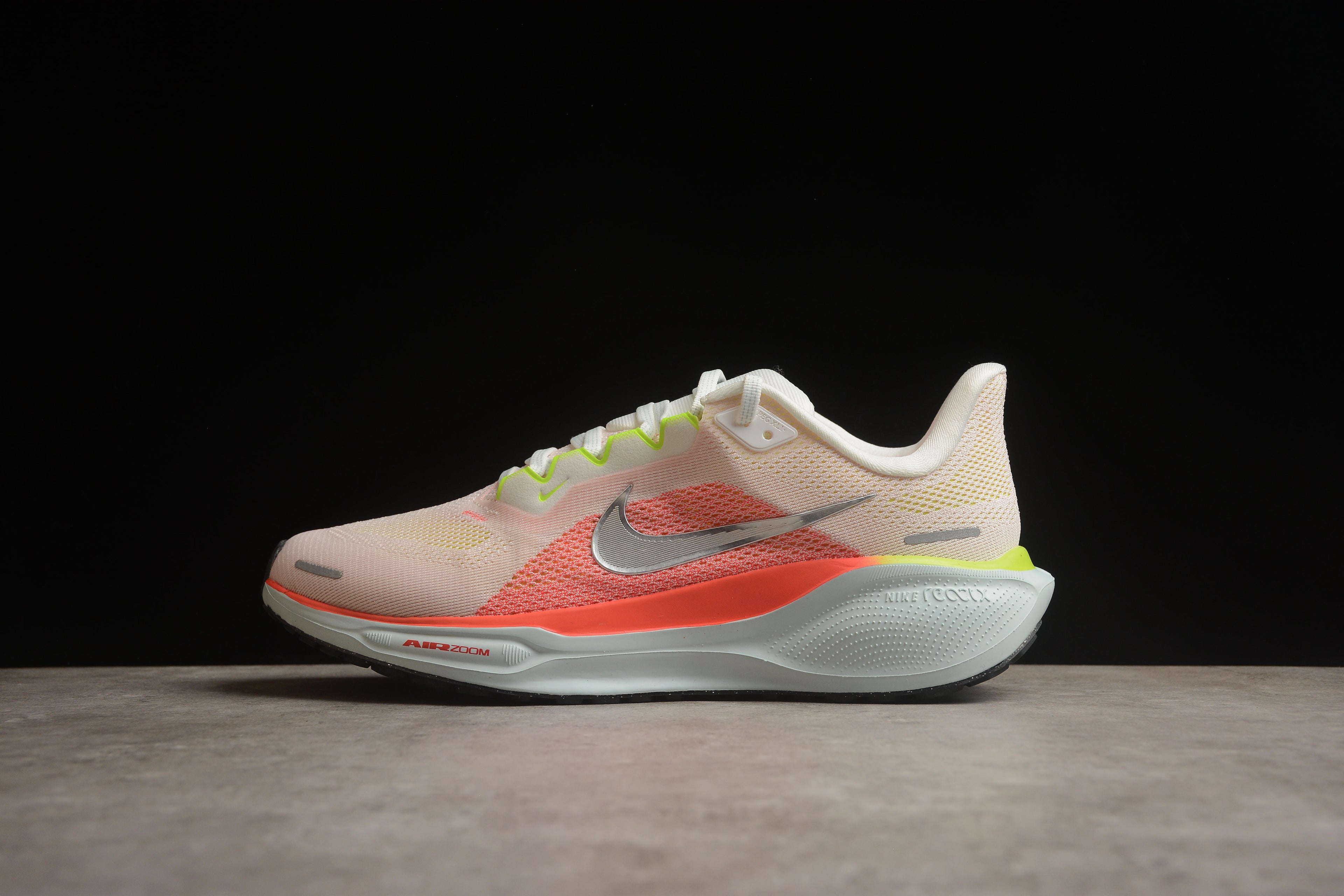 Pegasus 41 – Rosa / Blanco