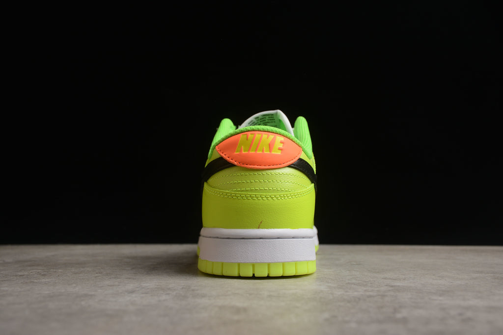 Dunk SB – Amarillo Fluorescente