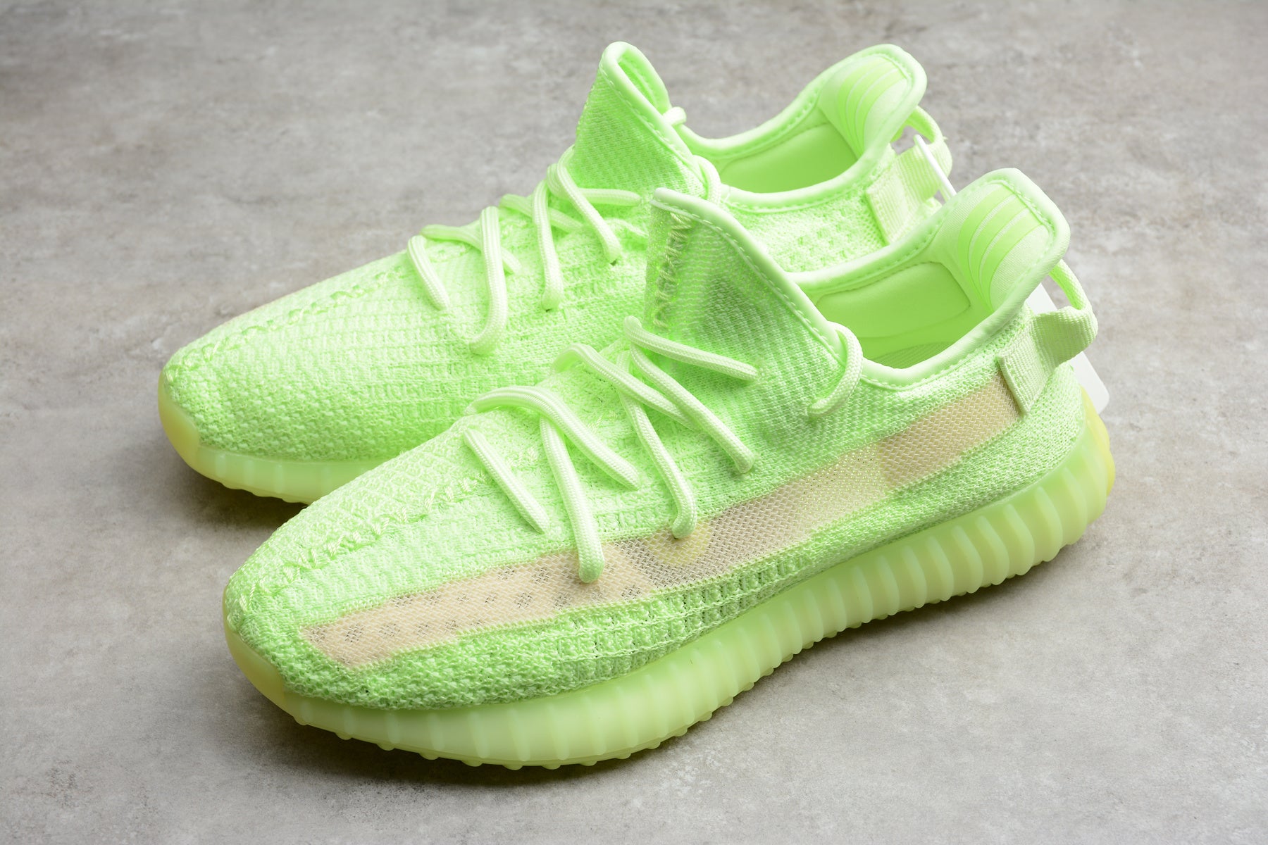 Adidas Yeezy 350 – Fluorescente
