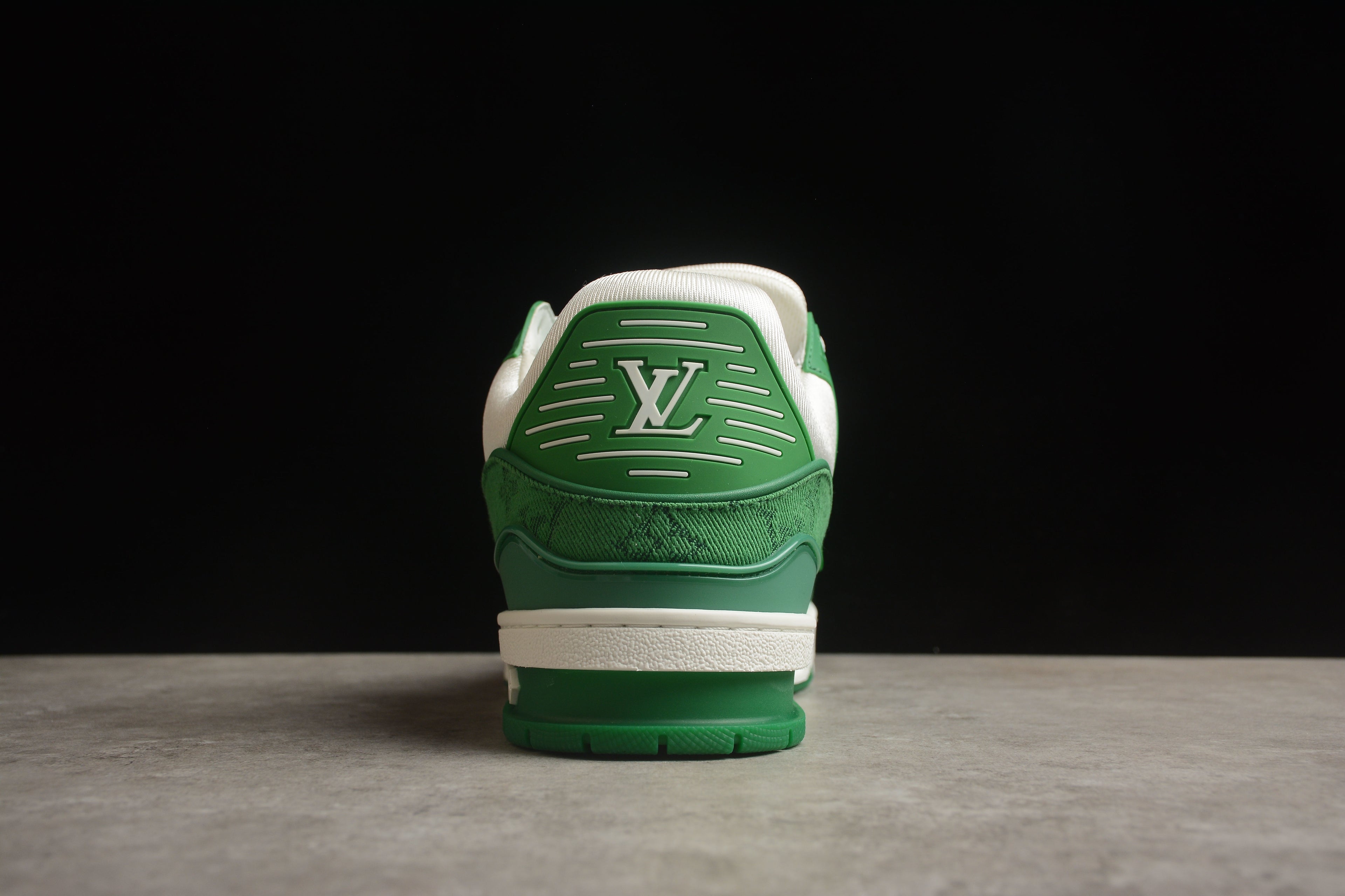 Louis Vuitton Trainer Low – Verde / Blanco