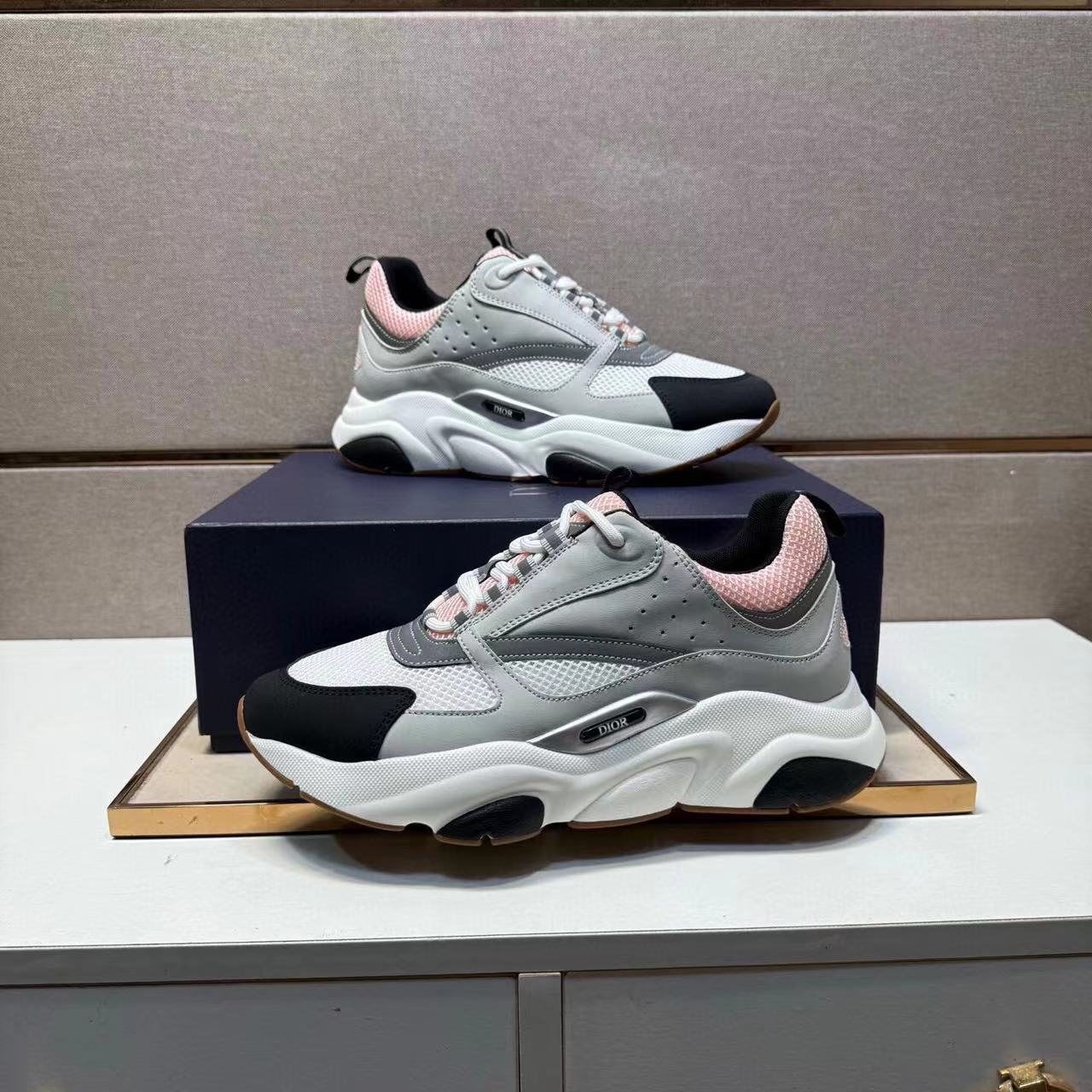 Dior B22 – Gris / Rosa