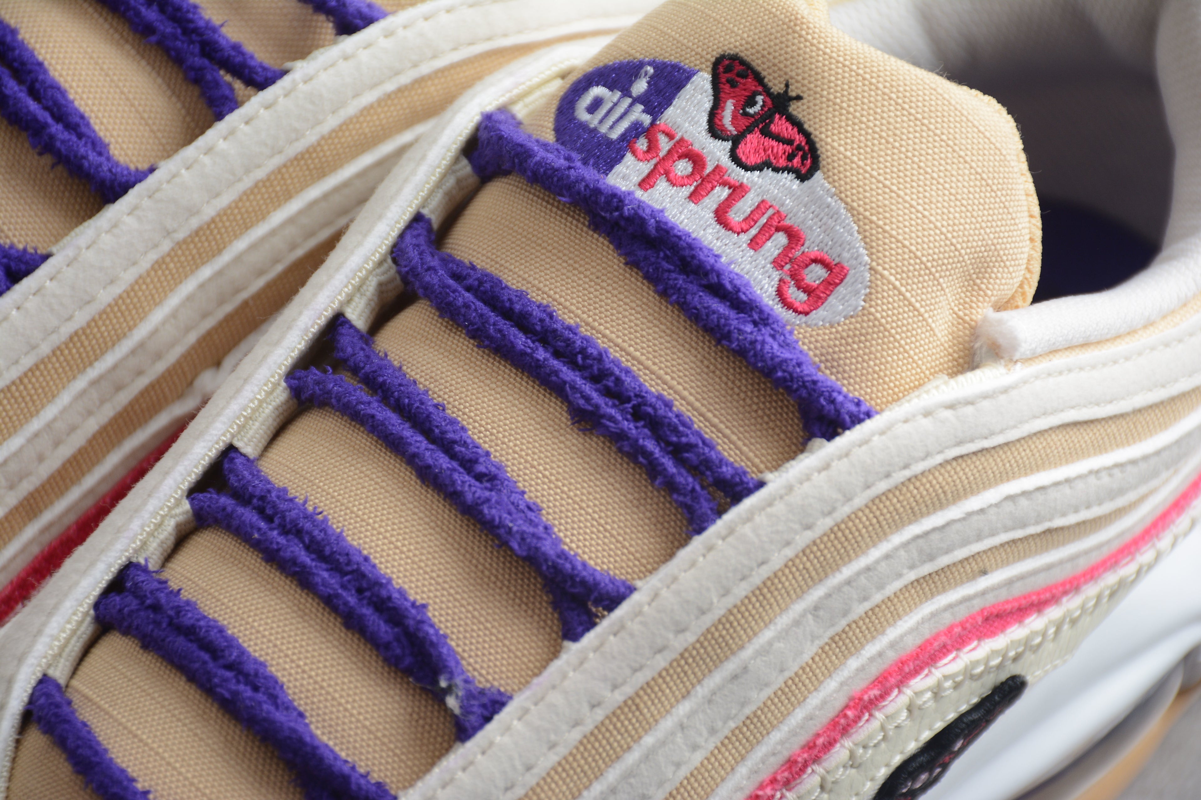 Air Max 97 – Beigie / Lila / Rosa