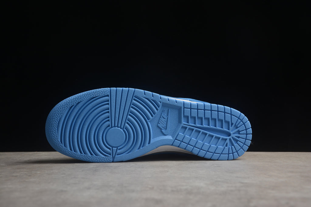 Dunk SB – Azul Claro / Blanco