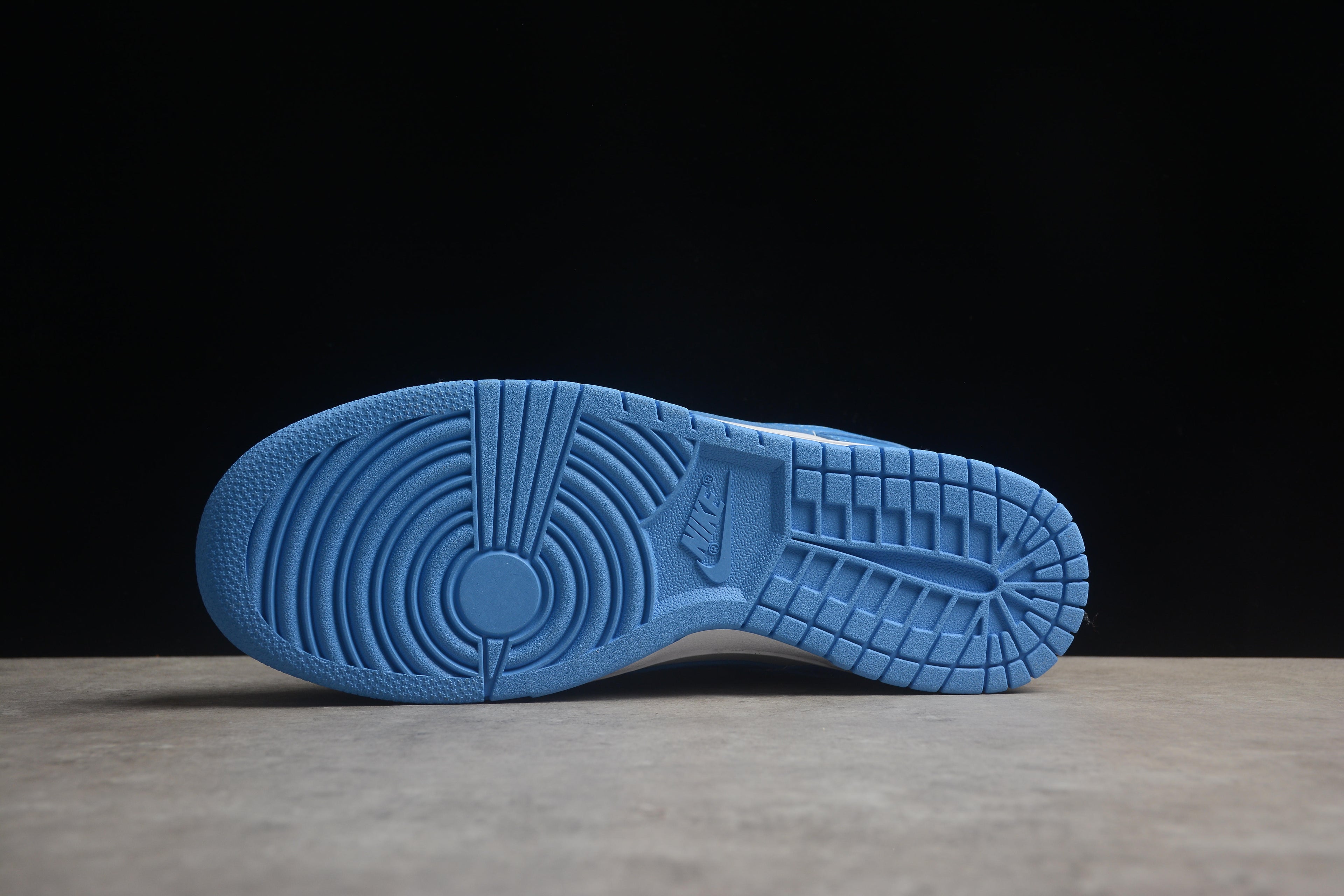 Dunk SB – Azul Claro / Blanco