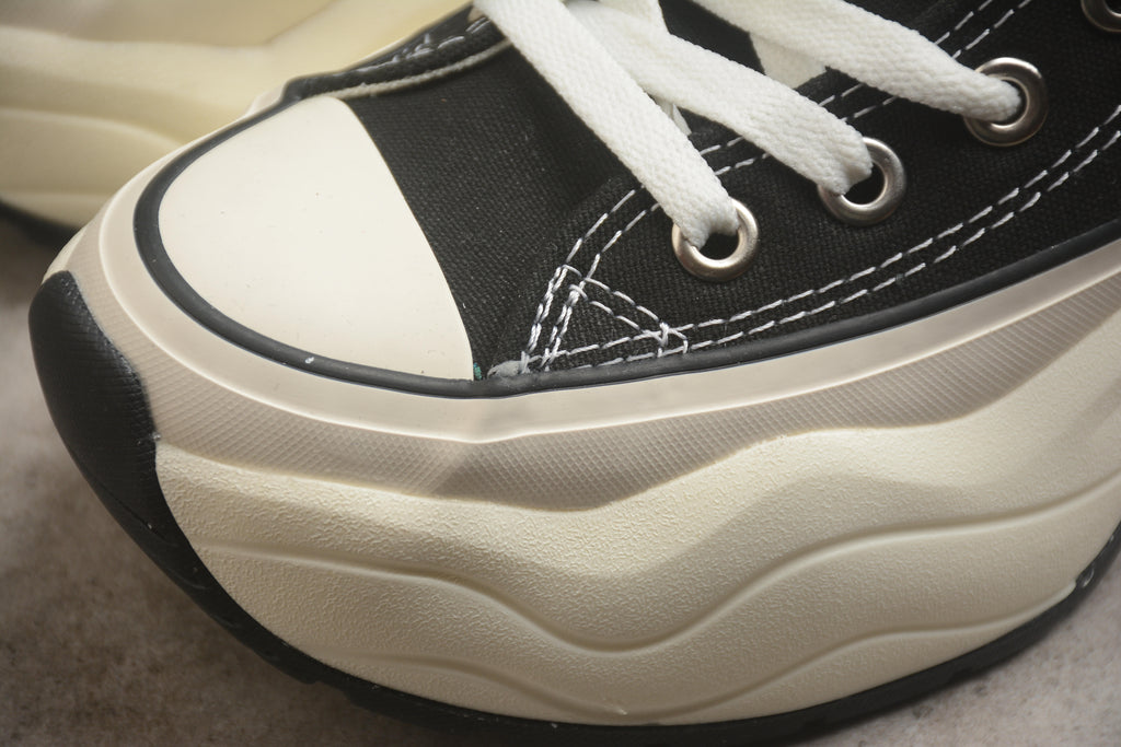Converse Surget Trainer – Negro / Blanco