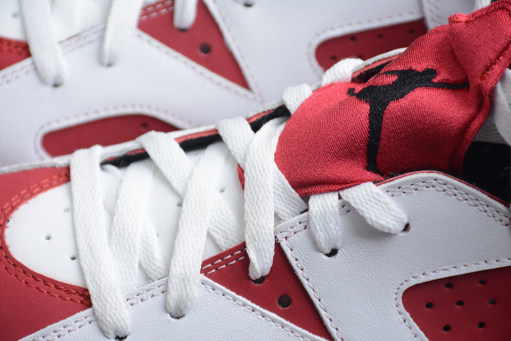 Air Jordan 6 – Blanco / Rojo