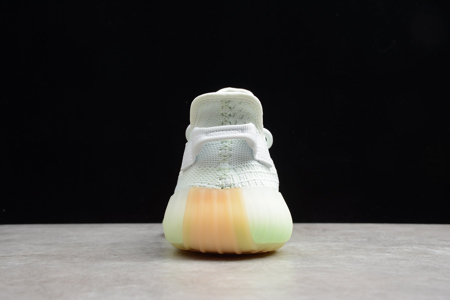 Adidas Yeezy 350 – Verde / Beige